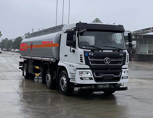 陜汽軒德前四后四國六運油車圖片